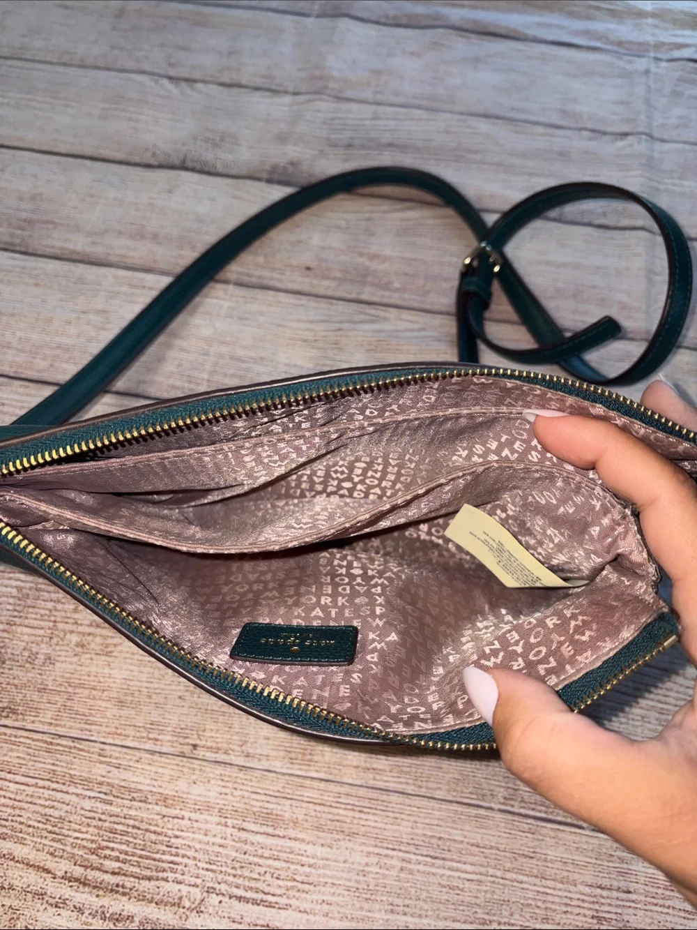 Kate Spade Teal Pebbled Leather Crossbody with Gold Hardware Clean
